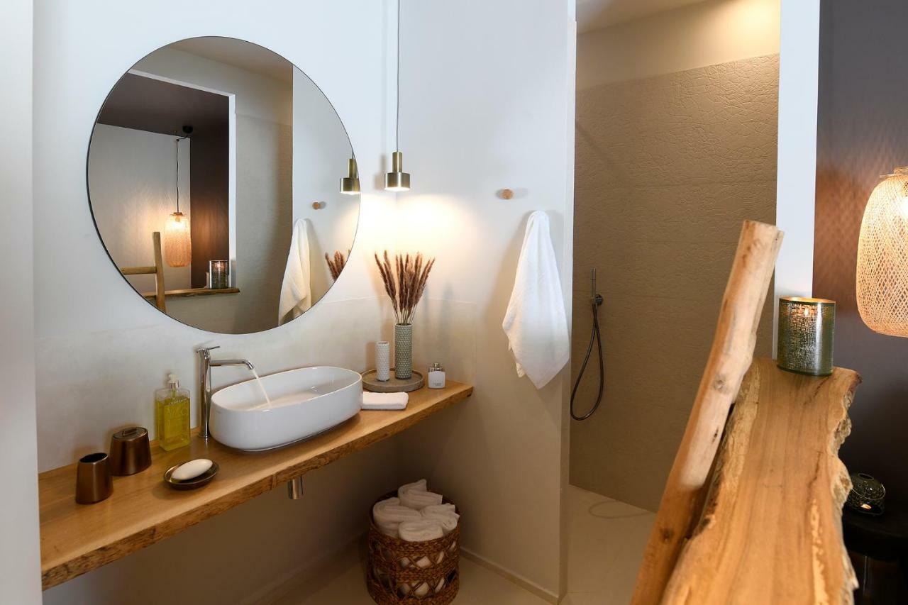 Les Loges En Provence "Villa Garrigue" Villeneuve-lès-Avignon Dış mekan fotoğraf